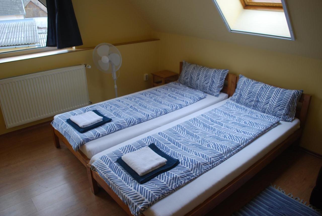 Bed and Breakfast Casa Napsugar Panzio à Apostag Extérieur photo