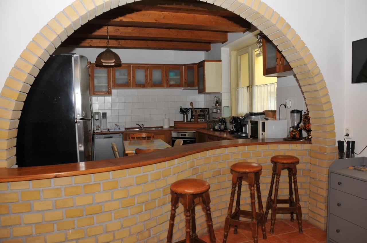 Bed and Breakfast Casa Napsugar Panzio à Apostag Extérieur photo